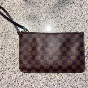 Louis Vuitton Neverfull Clutch / Pouch in Damier Ebene